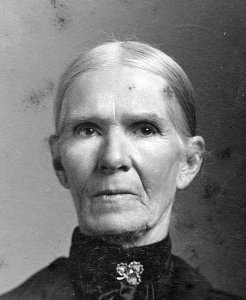 1-eliza-clothier-current